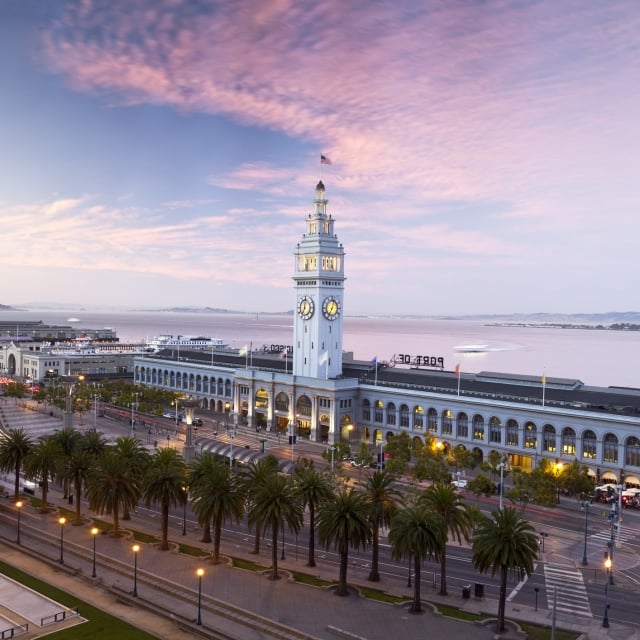 exterior view oft he san francisco ferry building